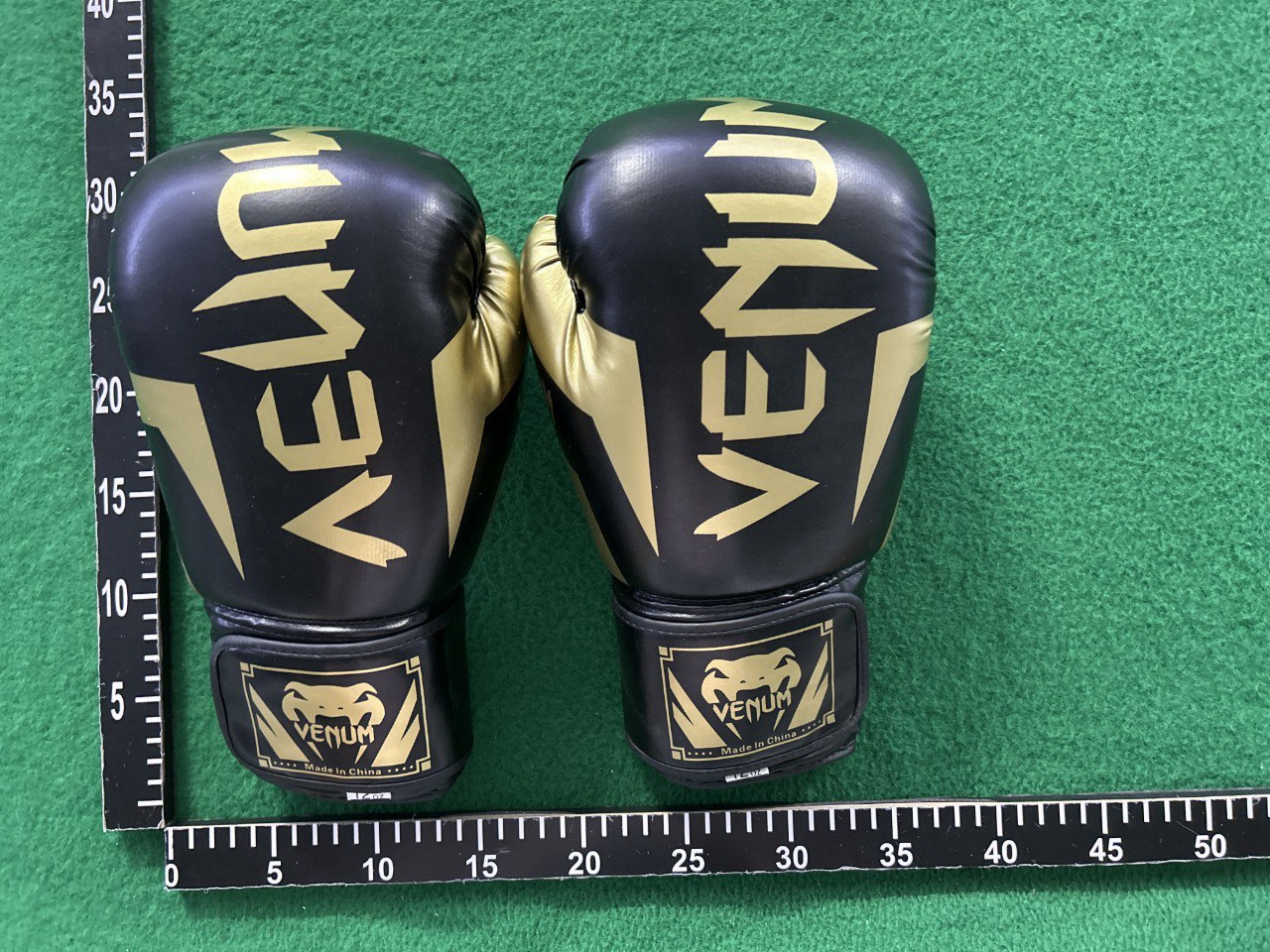 Guantes Boxeo Venum -3