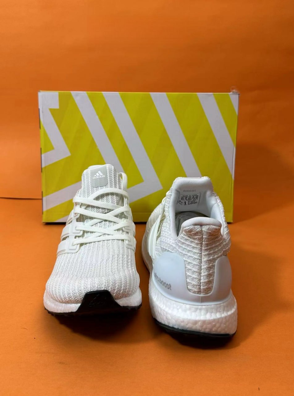 Aididas ULTRA BOOST -5