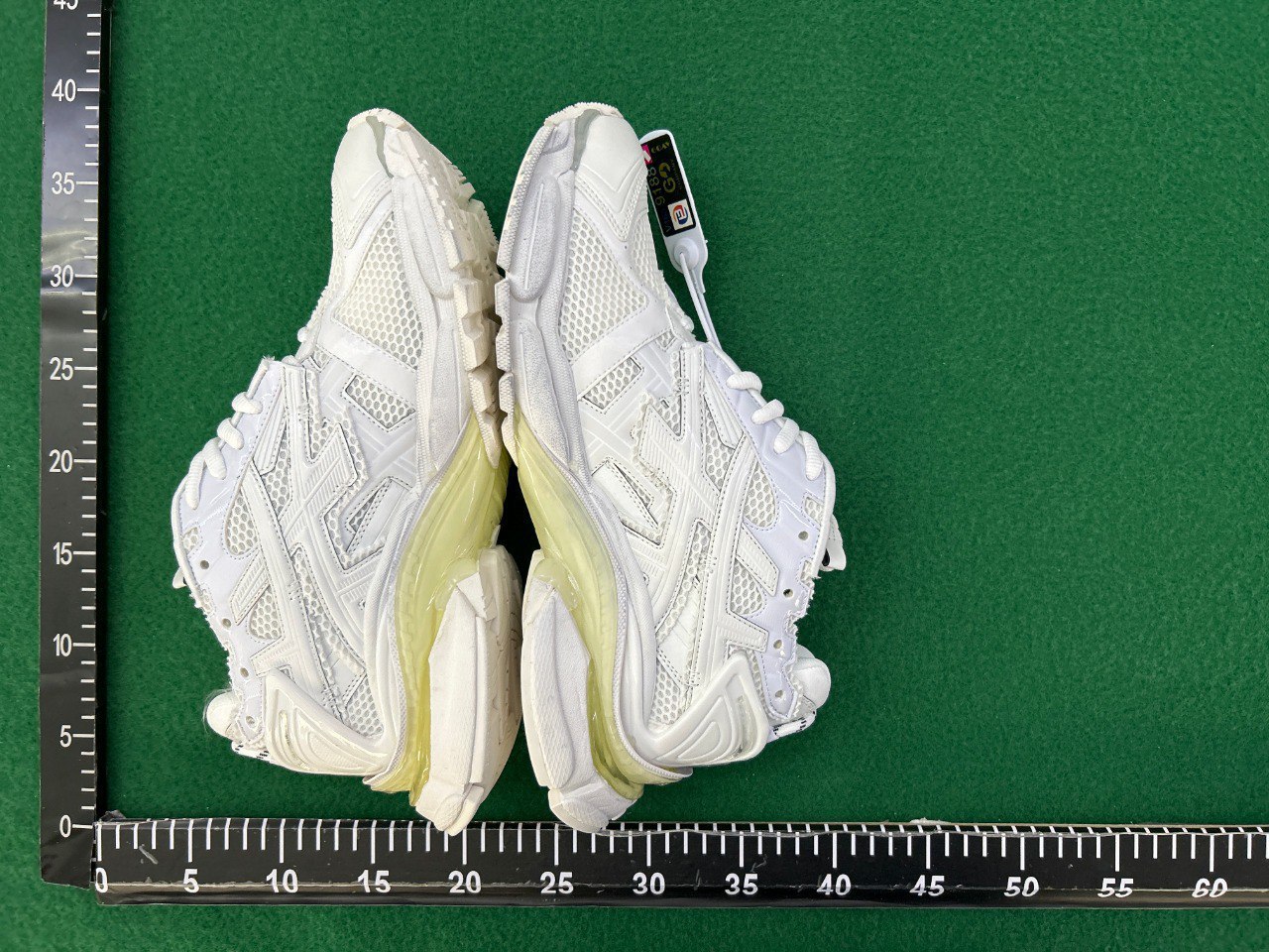 BALENCIAGA RUNNER 7.0 -5