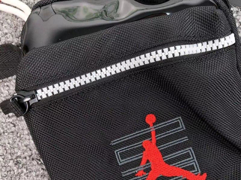 MOCHILA JORDAN -2