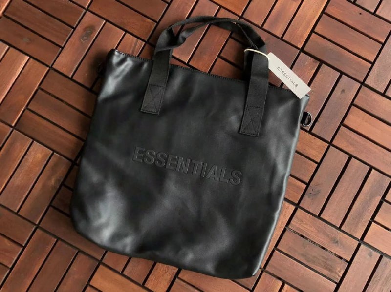 MOCHILAS ESSENTIALS -2