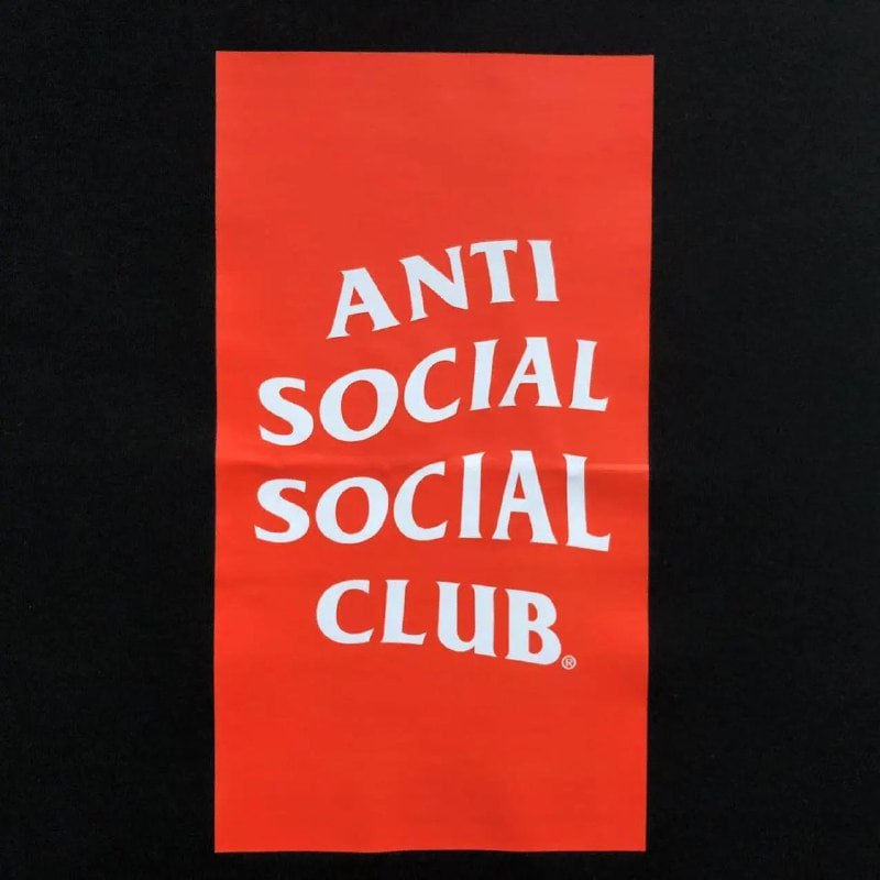 camiseta anti social club -2