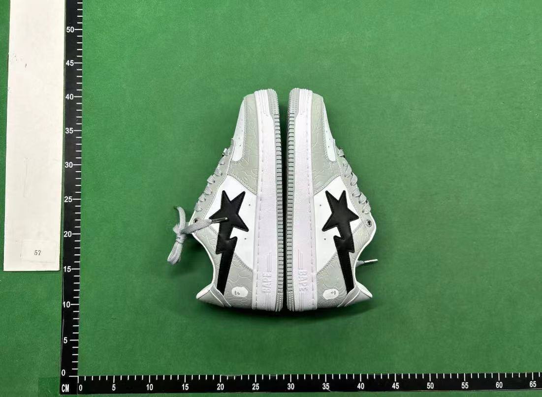 BAPE Sneakers  -2