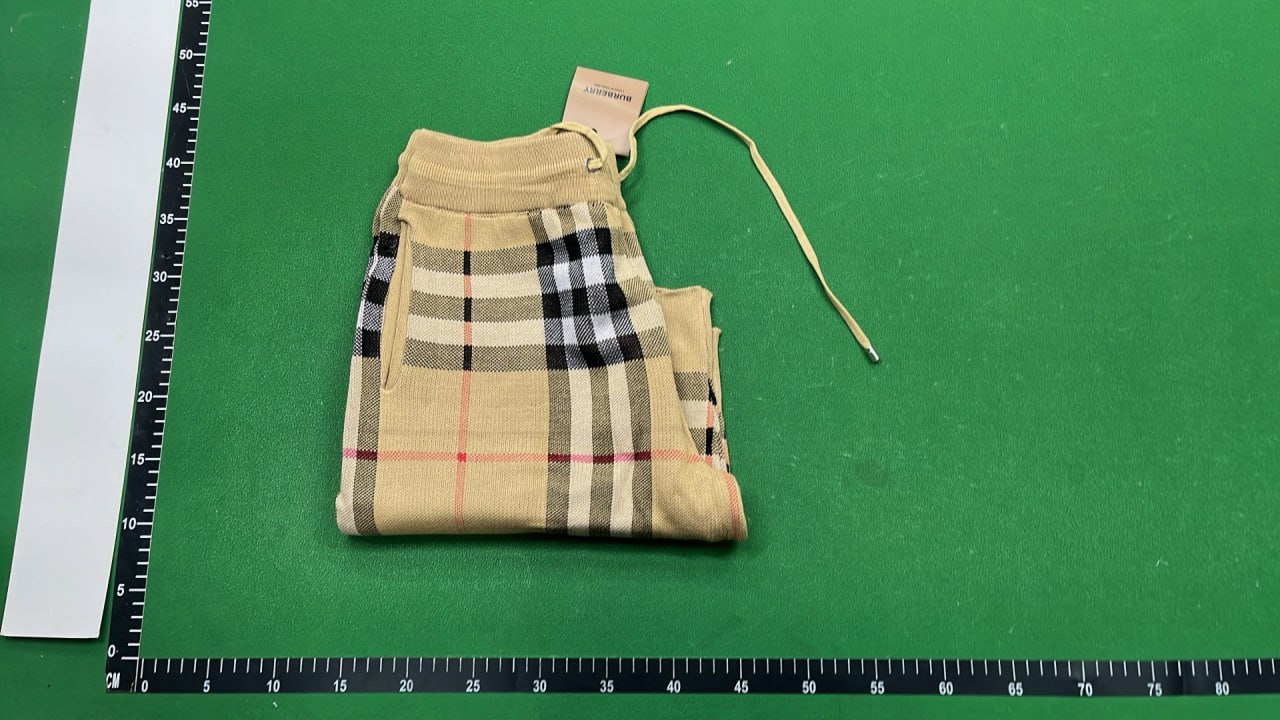 Burberry shorts （35+） -2