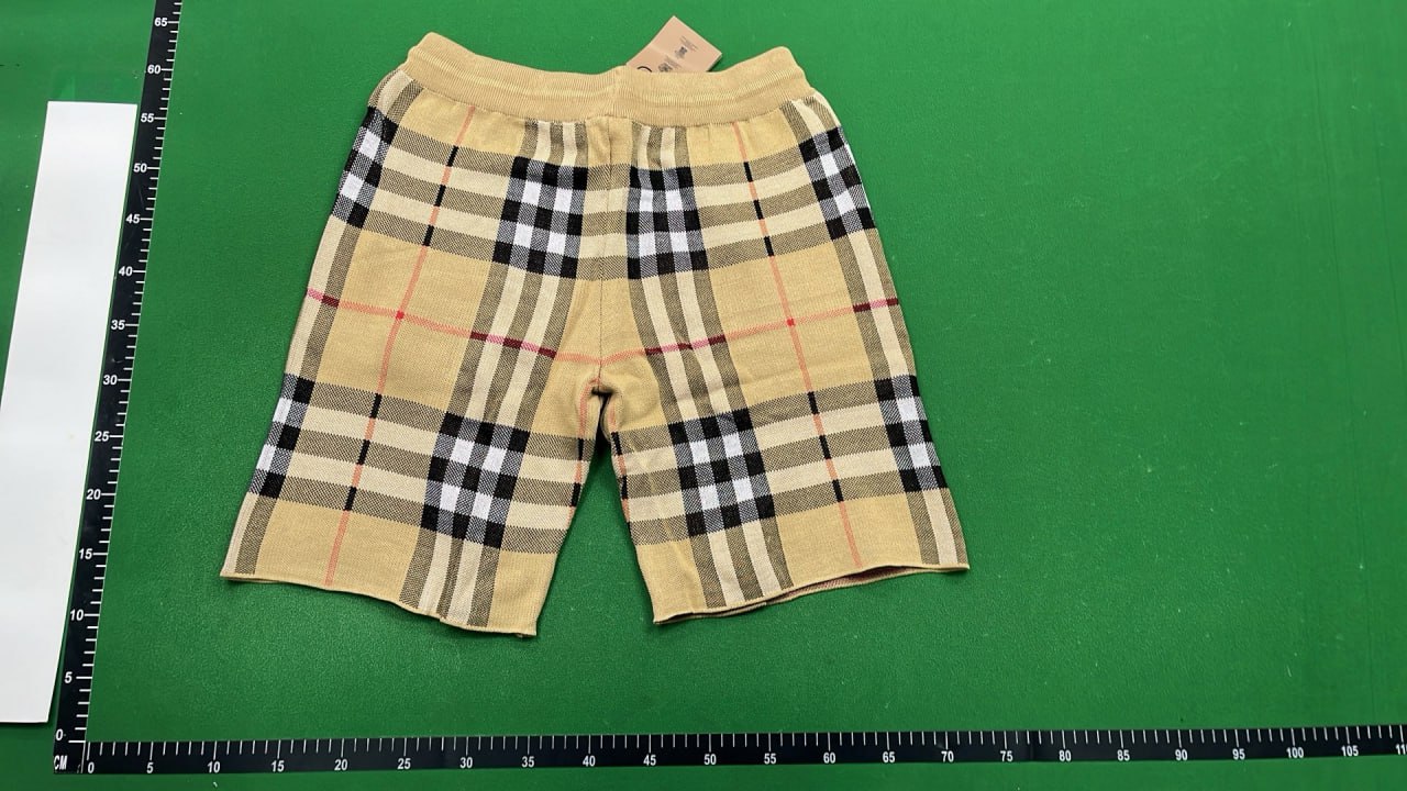 Burberry shorts （35+） -3