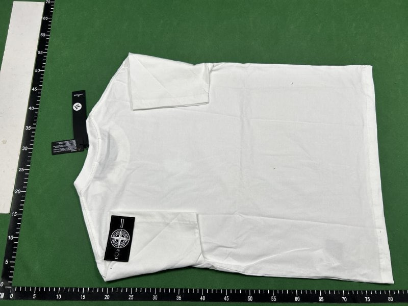 Stone Island T-shirt  (20+) -2