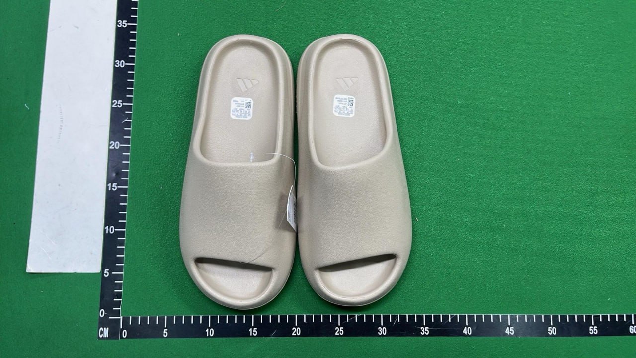  Yeezy Slippers -5