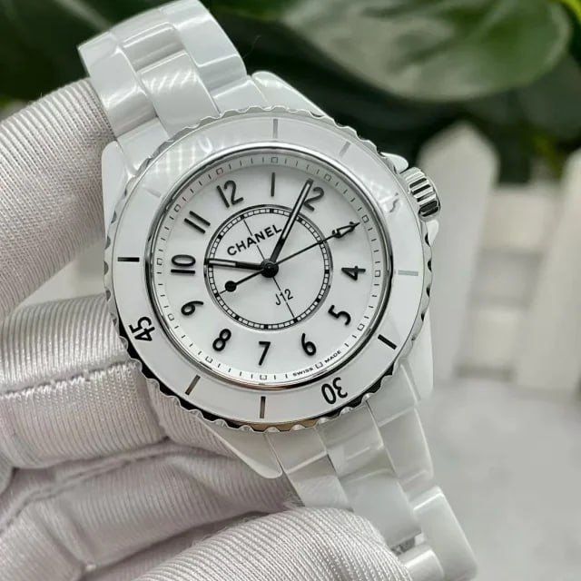 CHANEL watch -2
