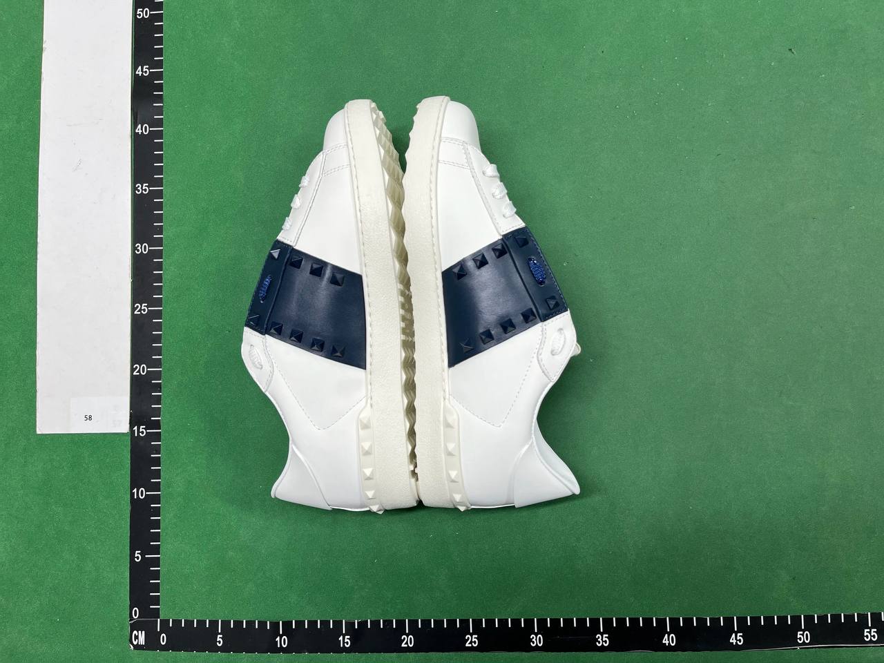 Valentino open -2