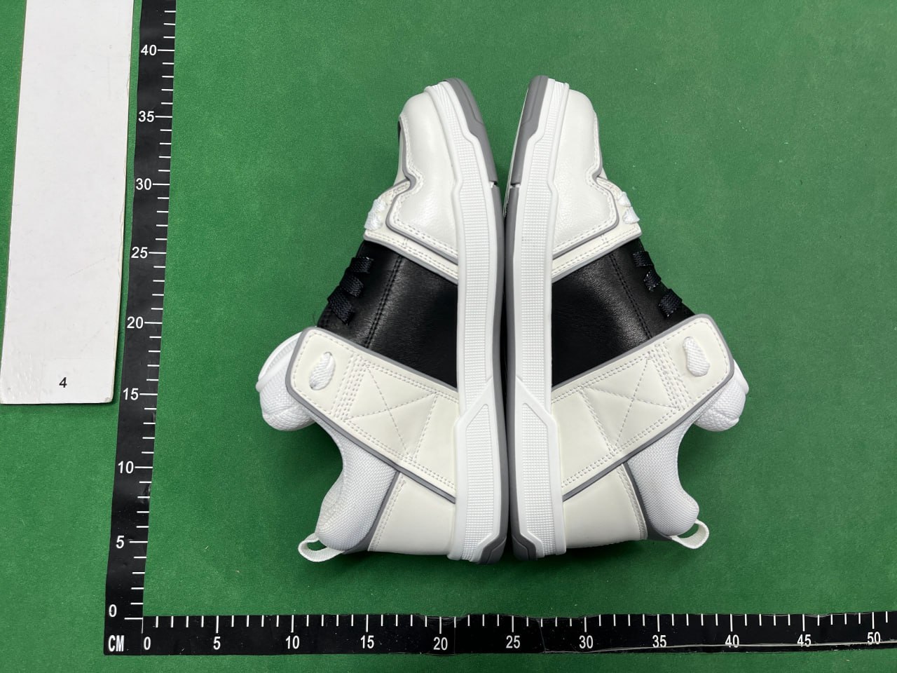 Valentino open -3