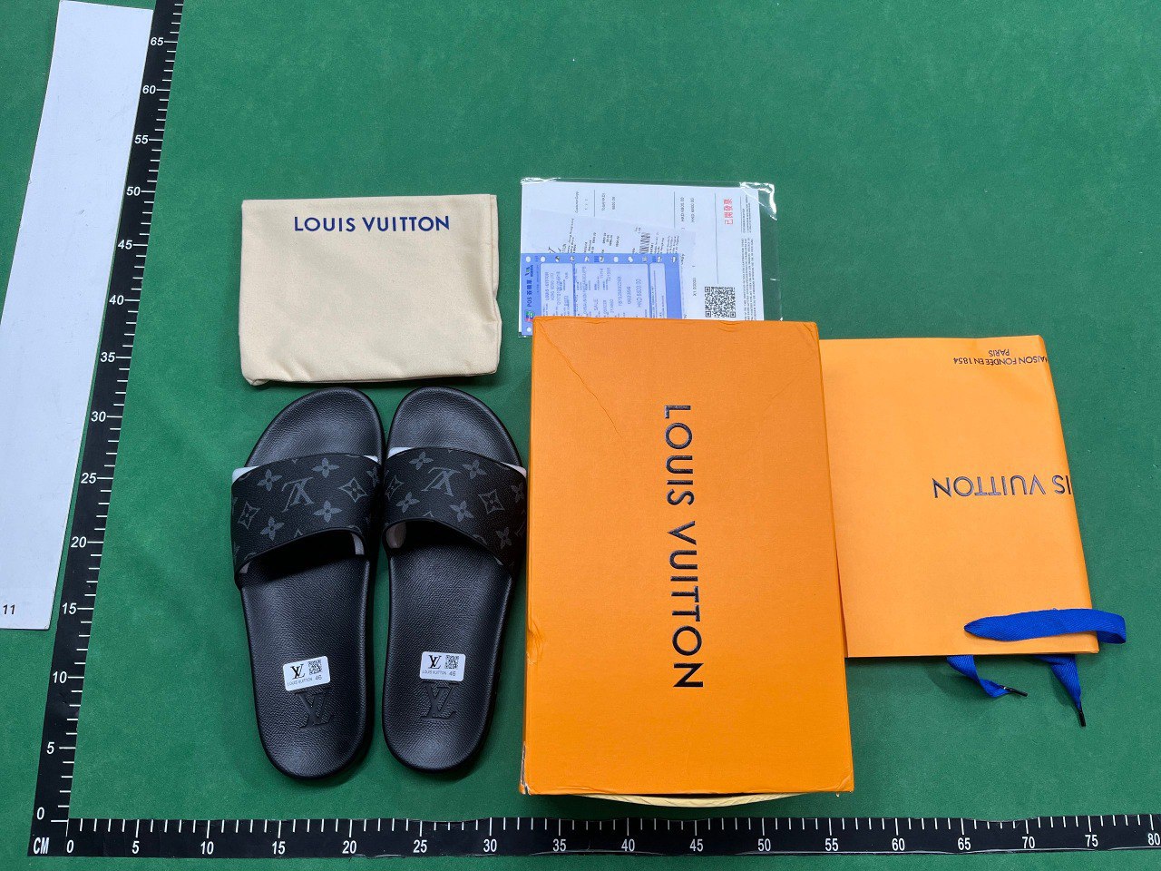 Louis Vuitton slippers                                                                                                -3