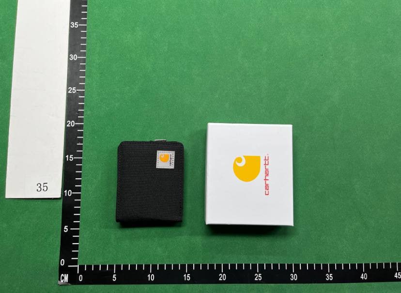 Supreme wallet                                                                                               -4