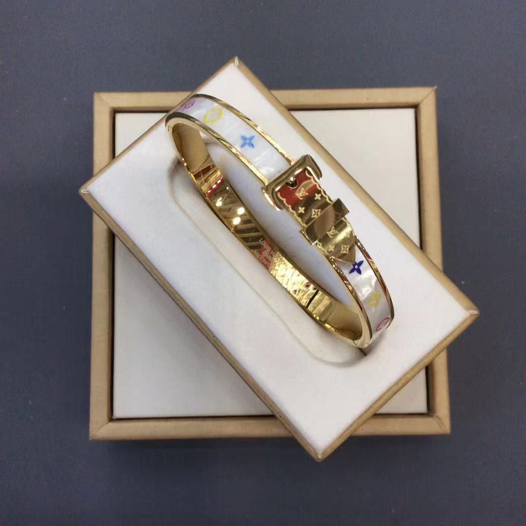 LV Bracelet -3