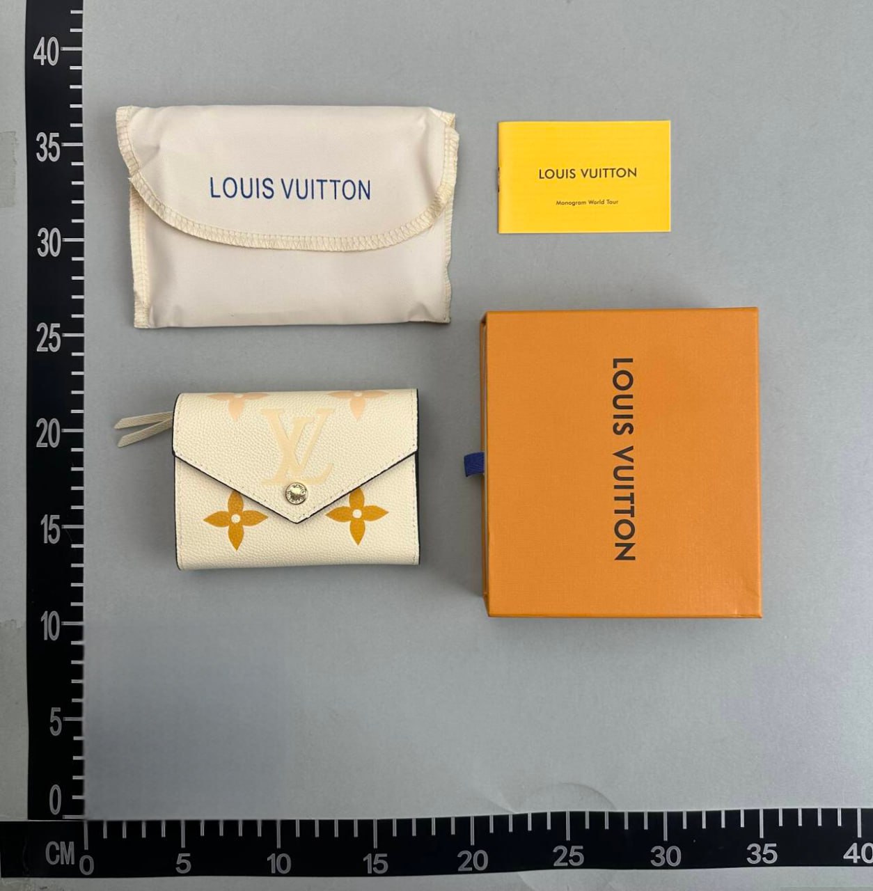 LV Wallet -4