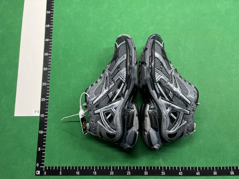 Balenciaga runner -3
