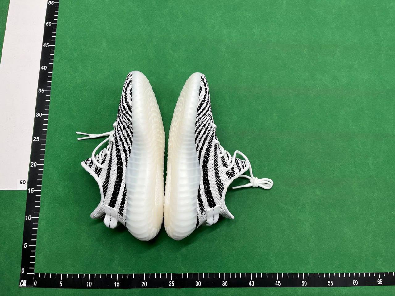 yeezy boost 350 v2 -4