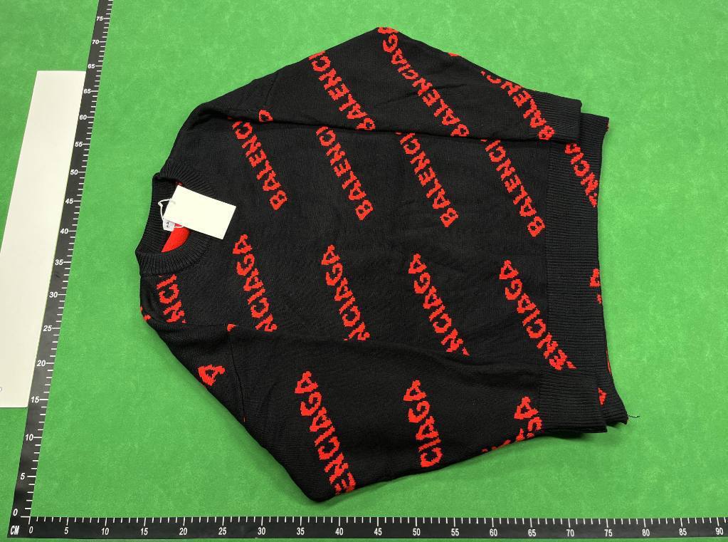  Balenciaga sweater -3