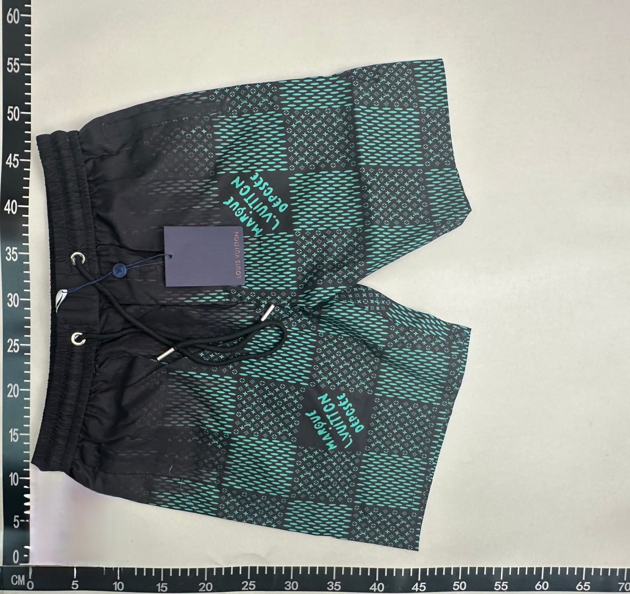 LV shorts -2