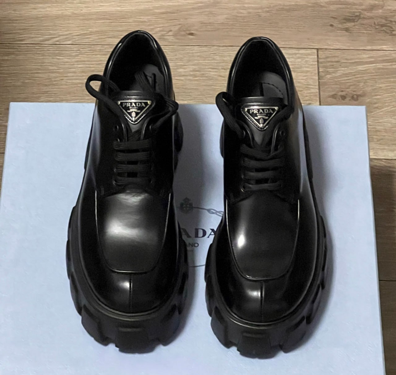 Prada Monolith -3