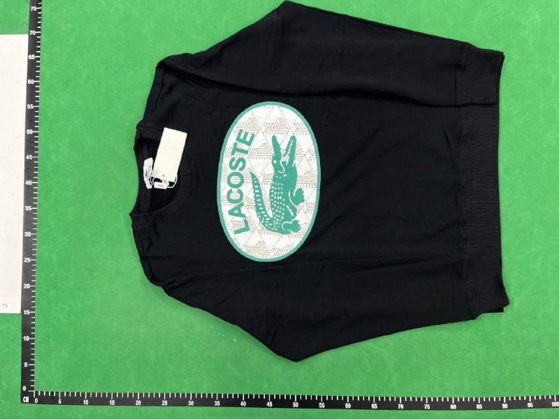  Lacoste Sweater -4