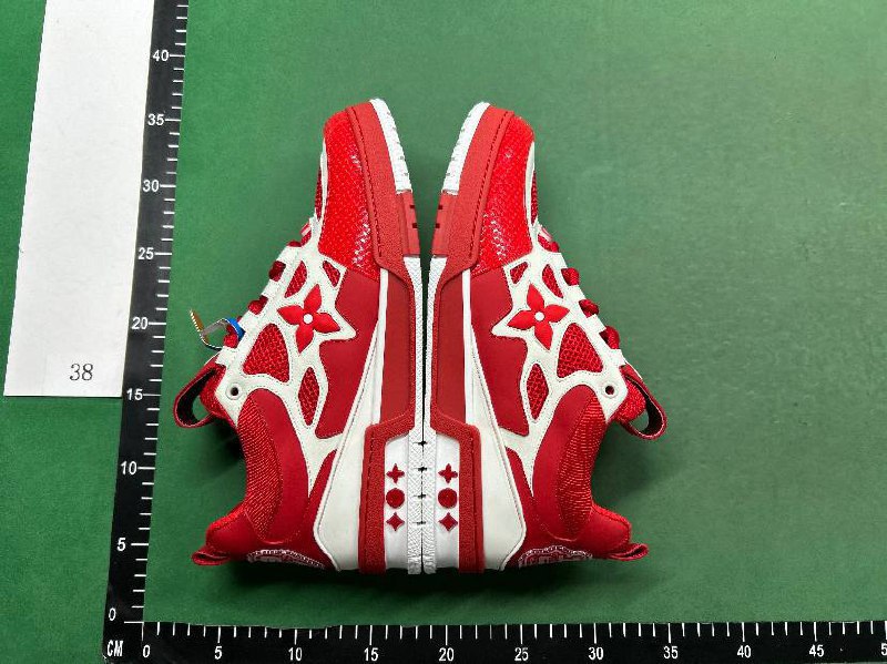  Louis Vuitton shoes -5