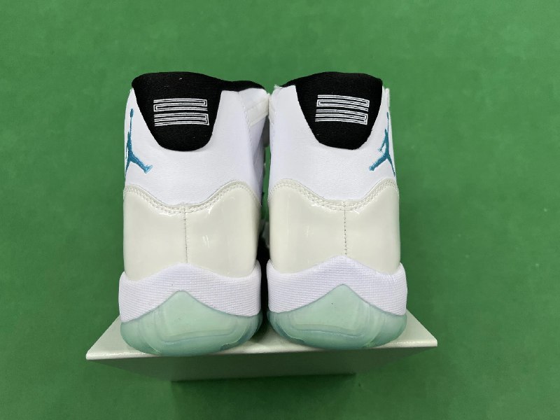 Jordan 11 -3