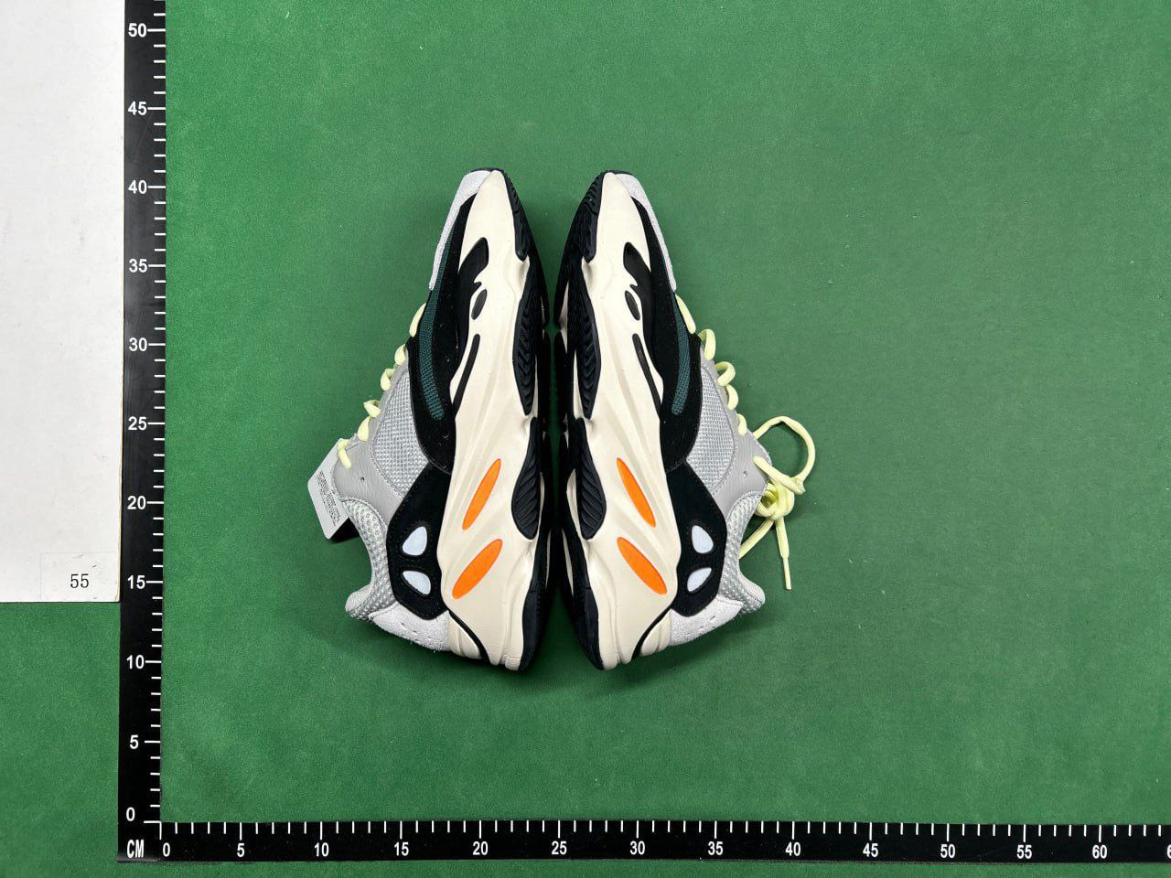  yeezy boost 700 v2 -2