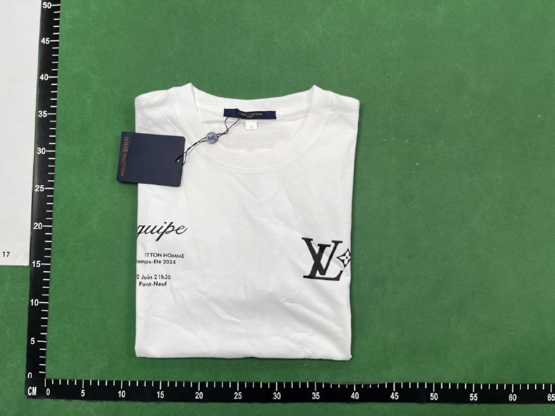 LV Tee -4