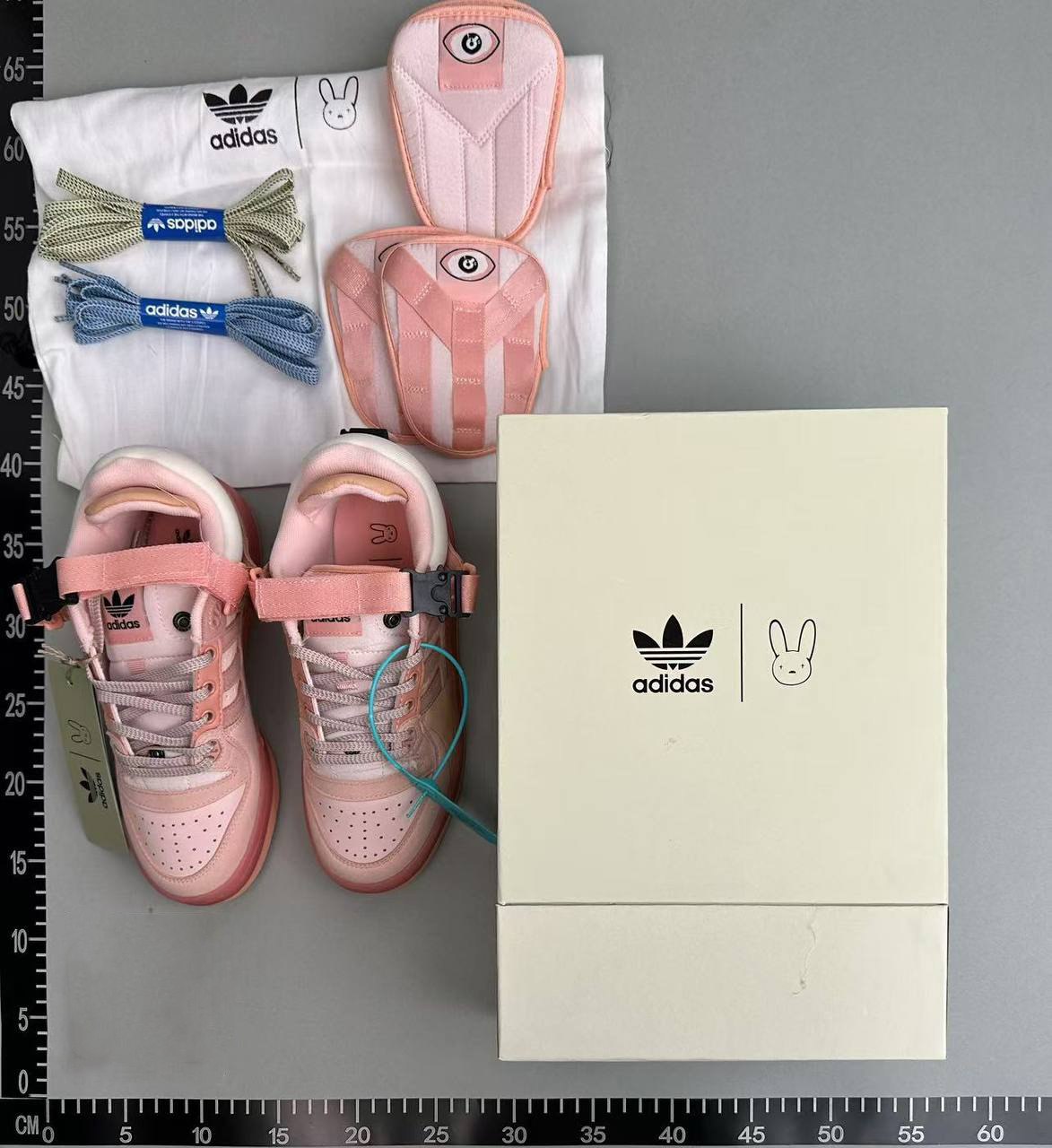 ADIDAS FORUM X BAD BUNNY -3