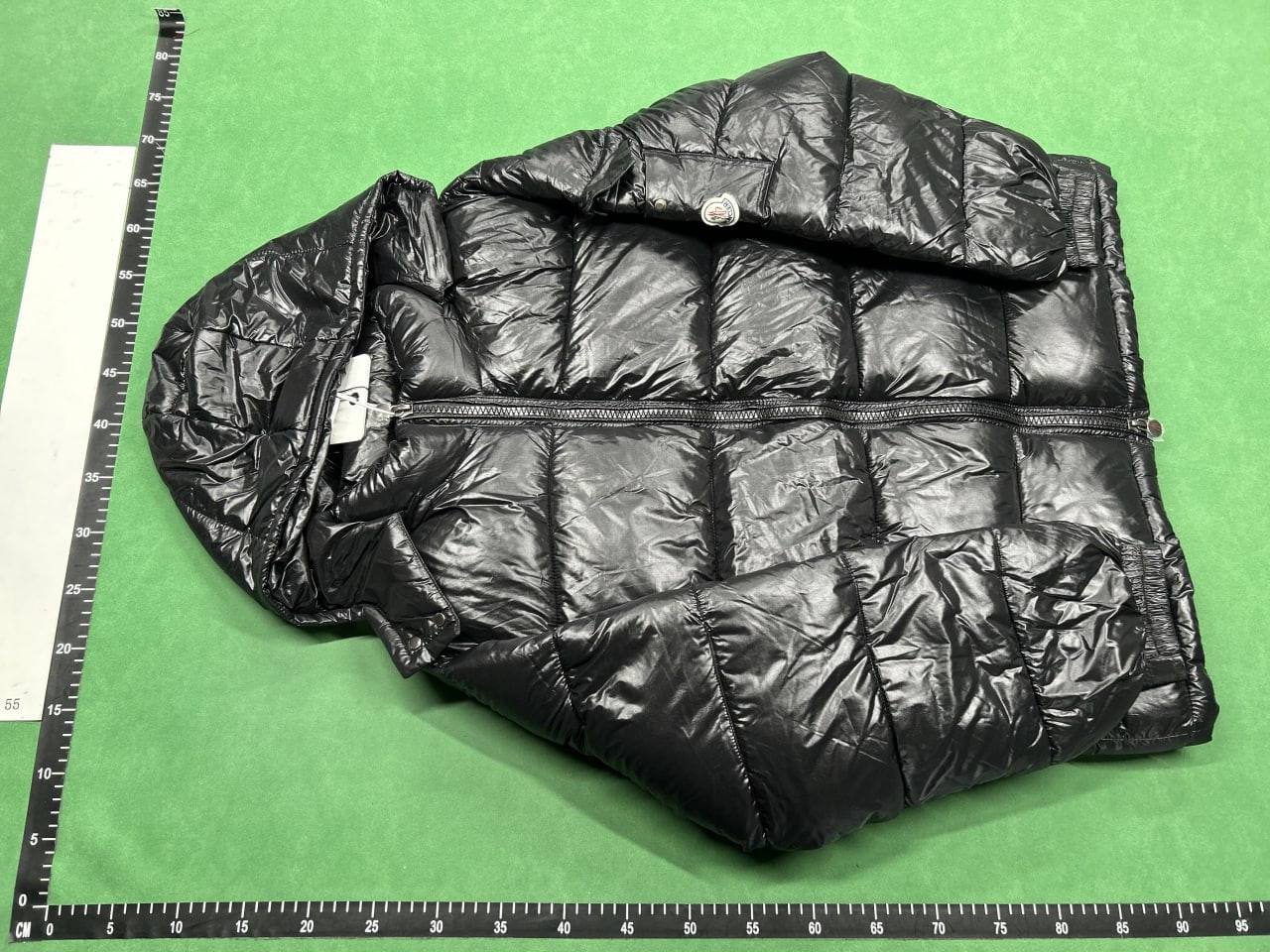 Moncler down -2