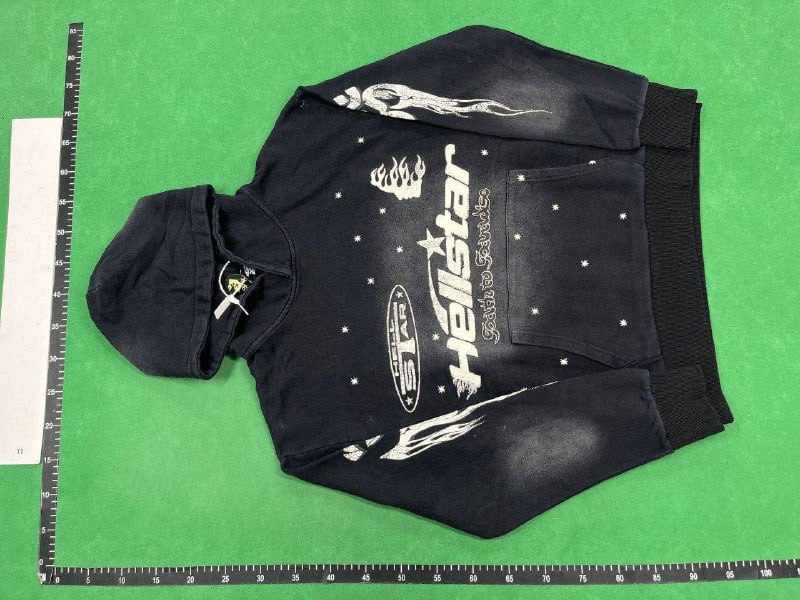 Hellstar suit    (40 CP) -5