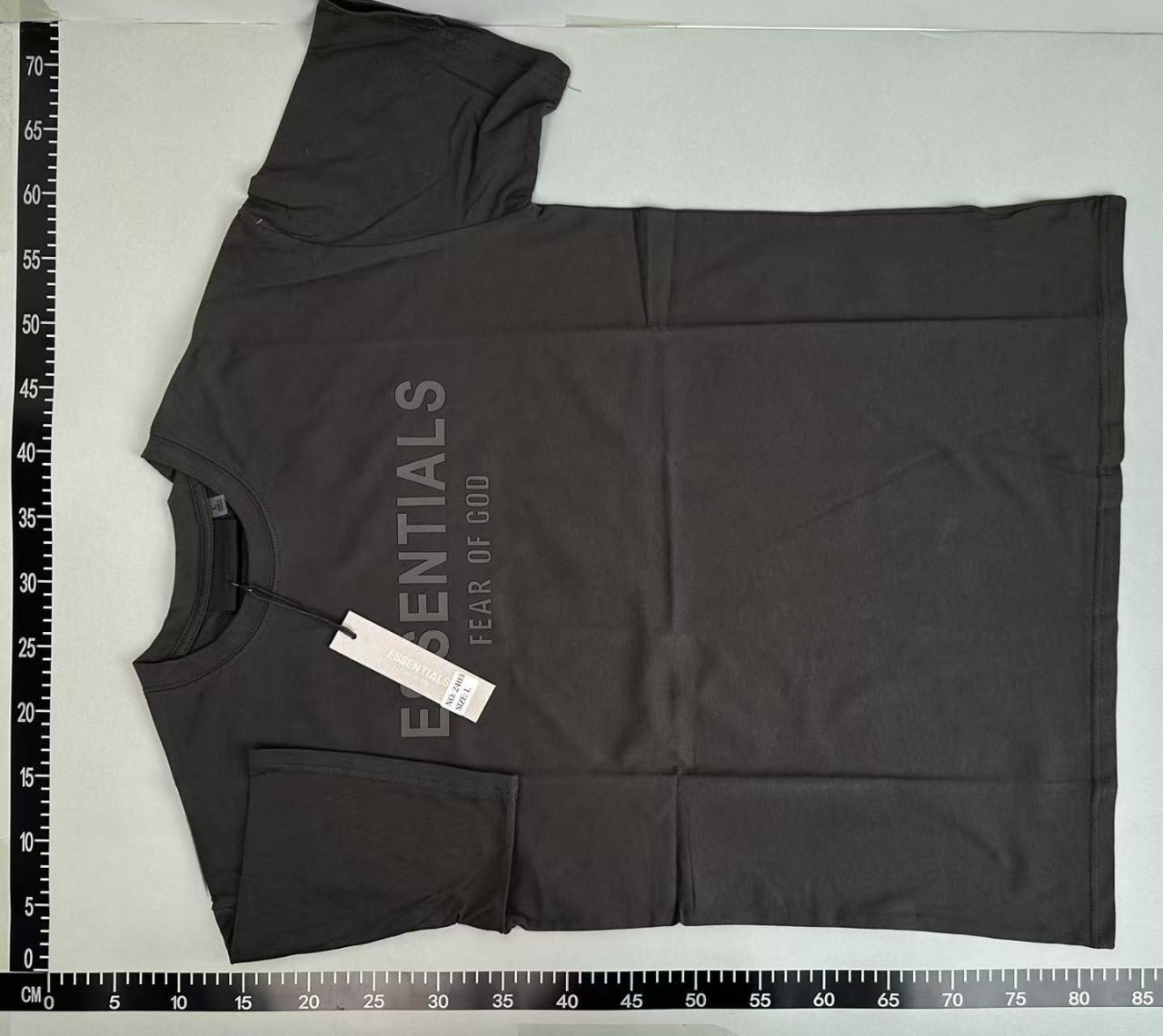 Essentials T-shirt1 -3