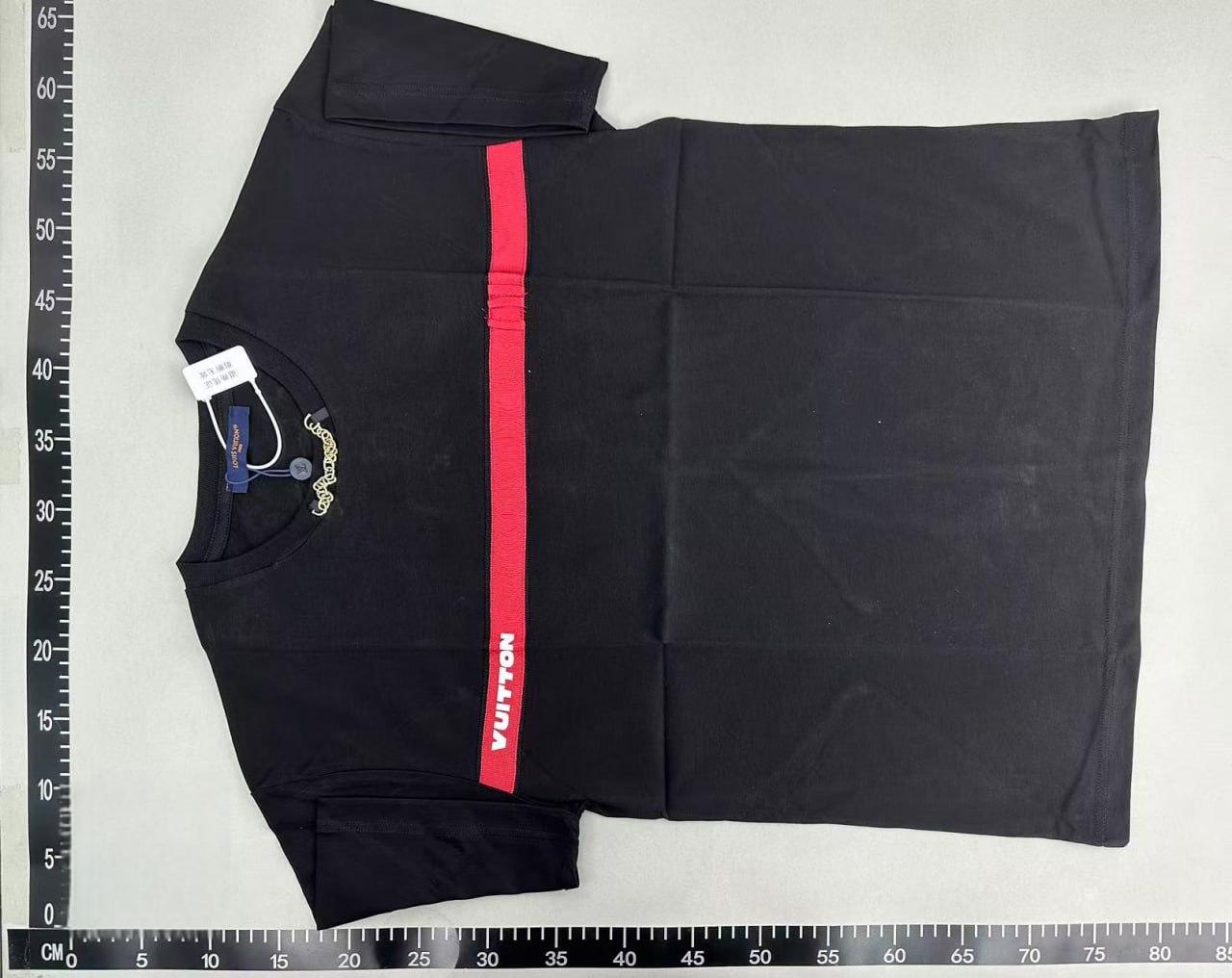  Louis Vuitton Tee2 -4