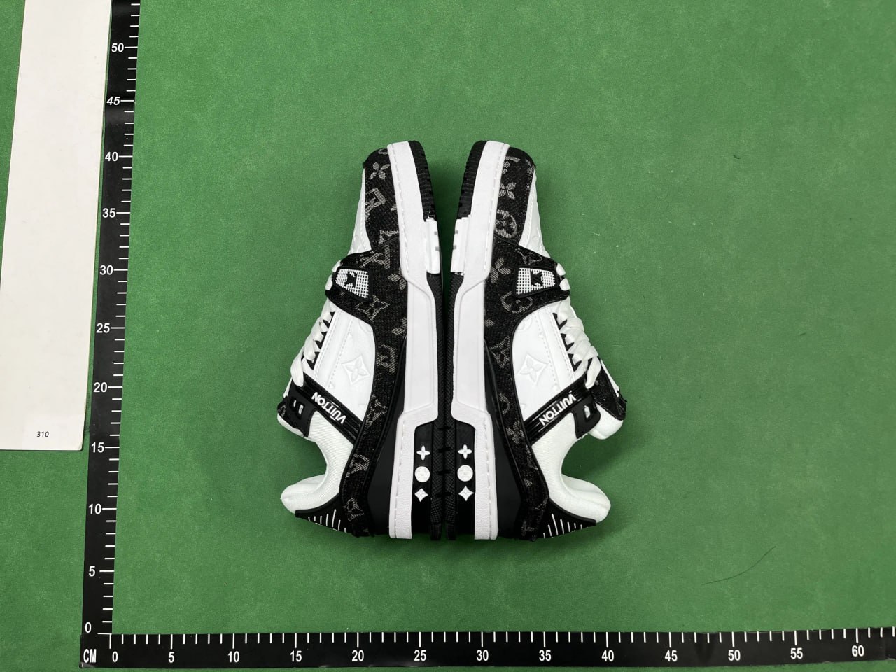  Louis vuitton sneakers LV Trainer Shoes -4