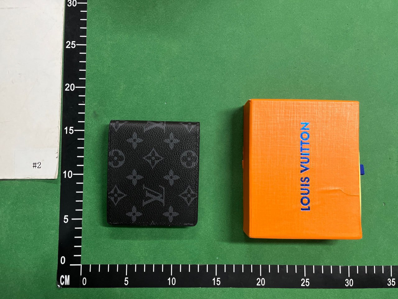 LV Louis Vuitton Wallet -4