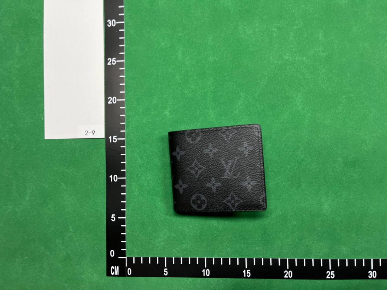 LV Louis Vuitton Wallet -3