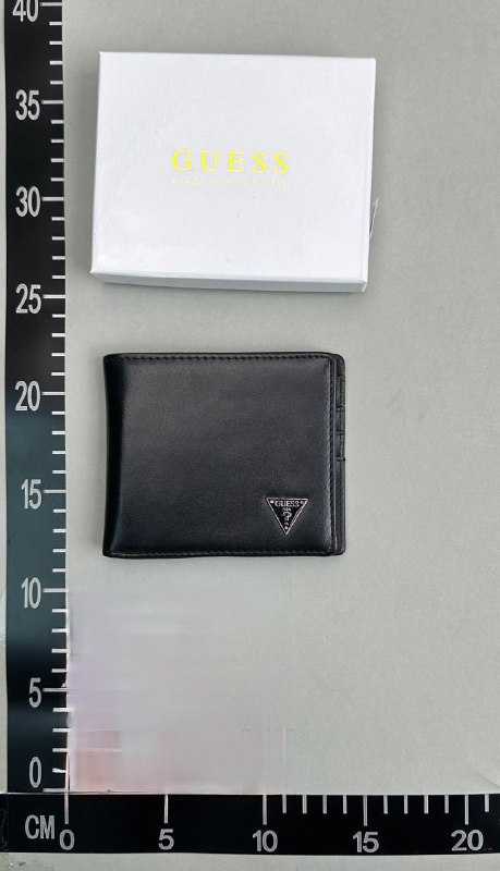 Guess wallet -4