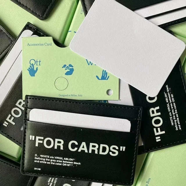 Off-white wallet -4