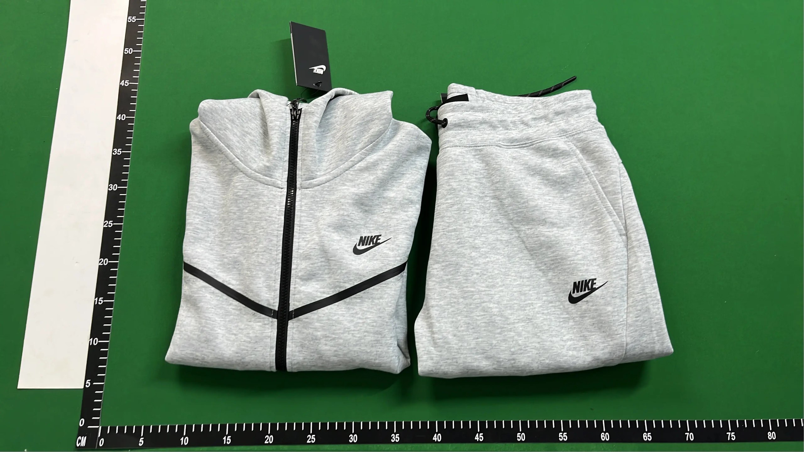 NIKE Tech ( 24 + styles) -4
