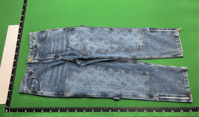 Louis Vuitton Pants -2