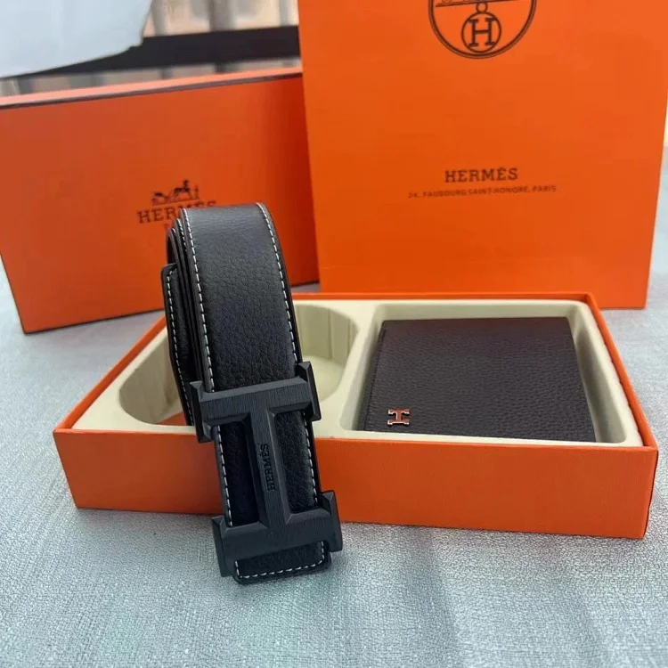 Hermes belt wallet gift box
