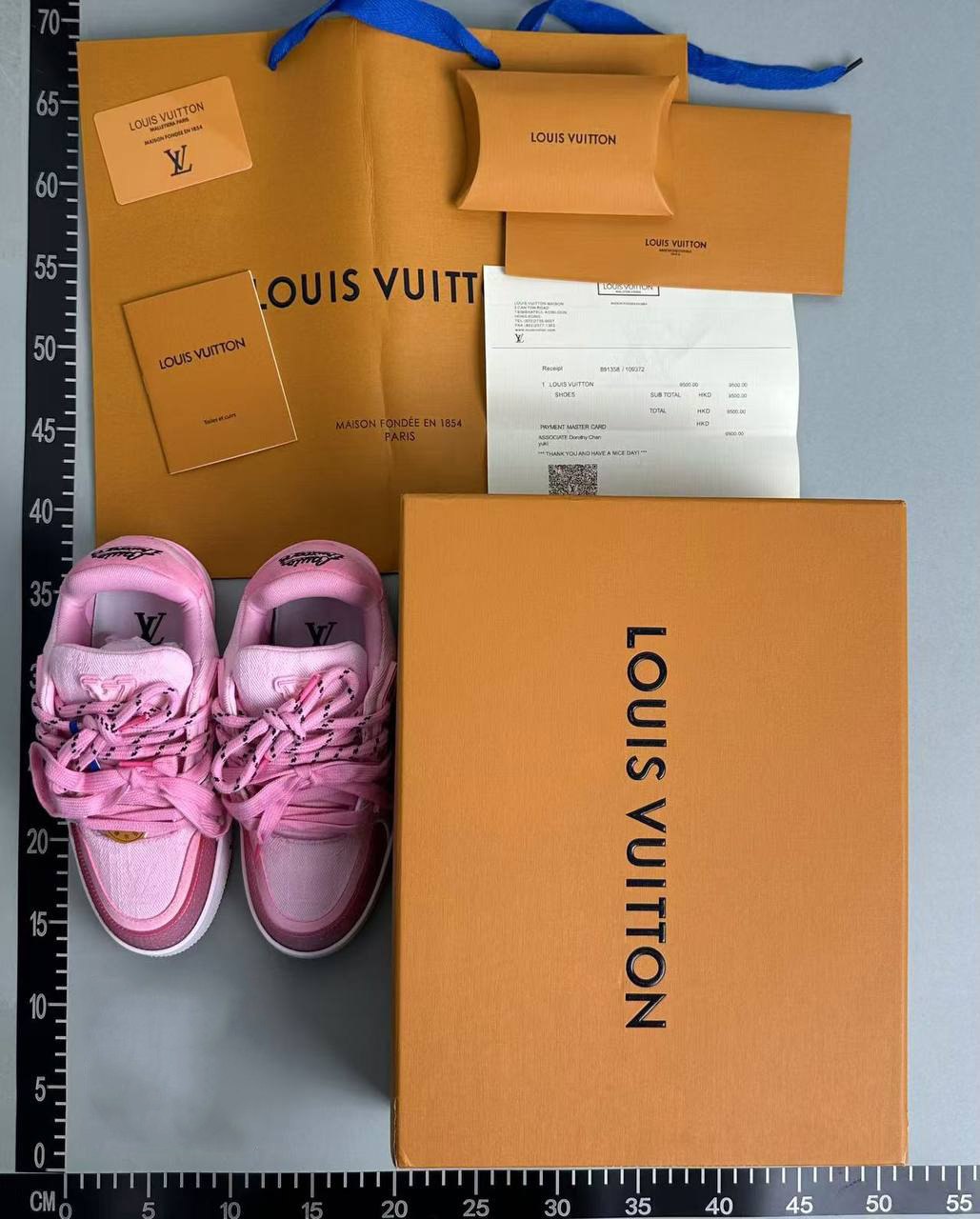 LOUIS VUITTON Trainer1 -3