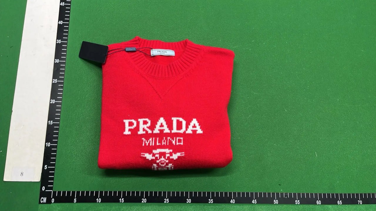 Prada Sweater1 -4