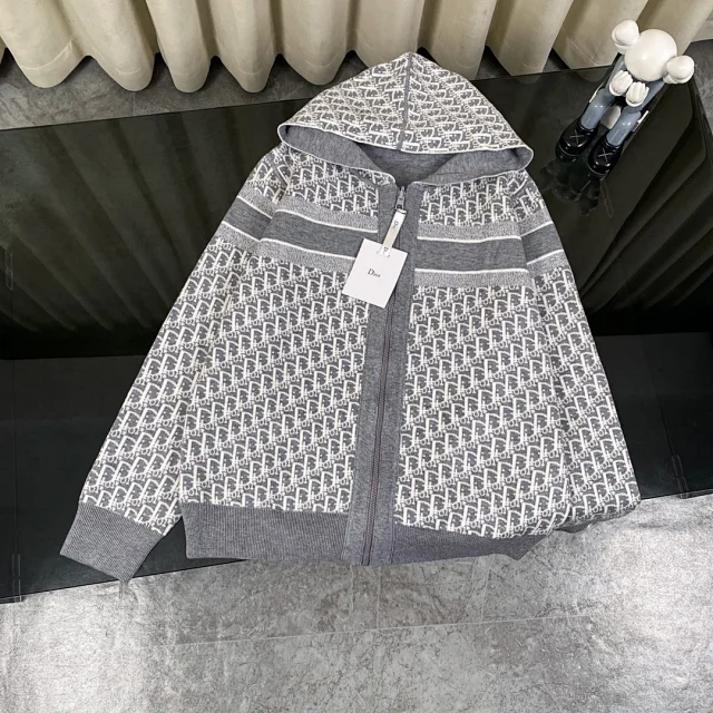 Dior sweater2