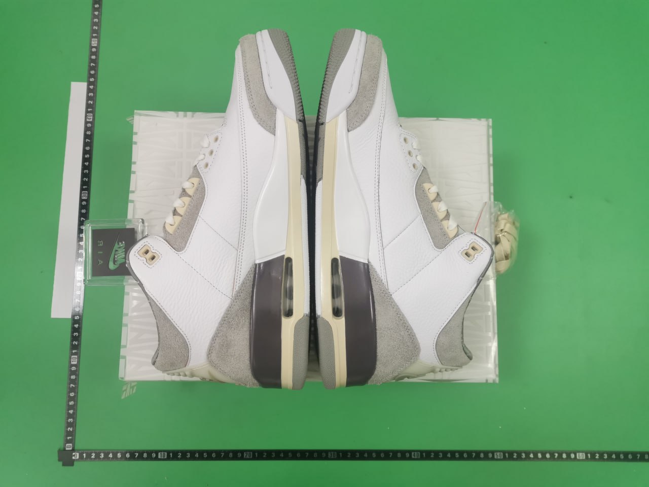 TOP JORDAN 3 -3