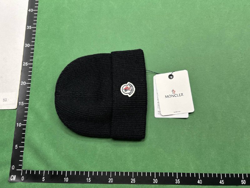 Moncler stone Island hat -4