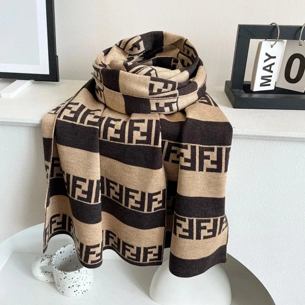 Chanel scarf -5