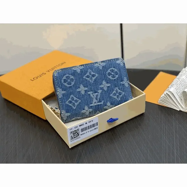 Lv Purse