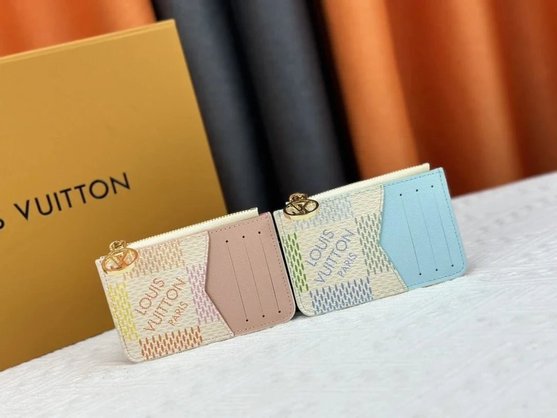 OLouis Vuitton wallet -3