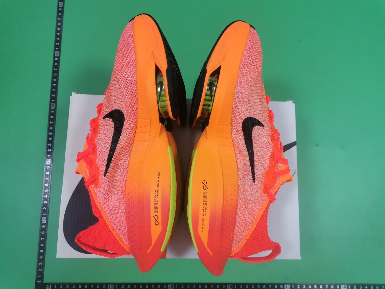 Nike ZoomX Vaporfly 3 -2